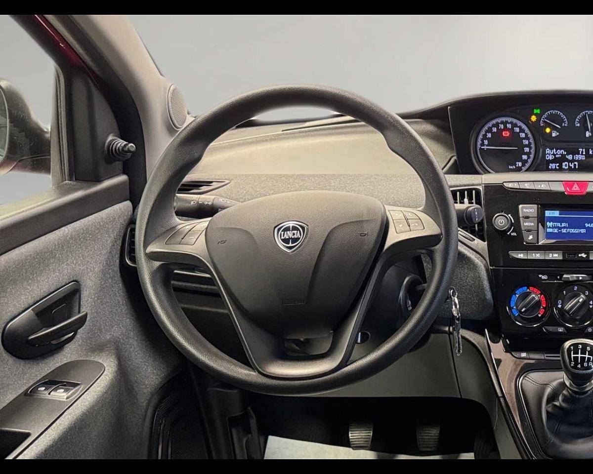 Lancia Lancia Ypsilon usata, con 4 sedili