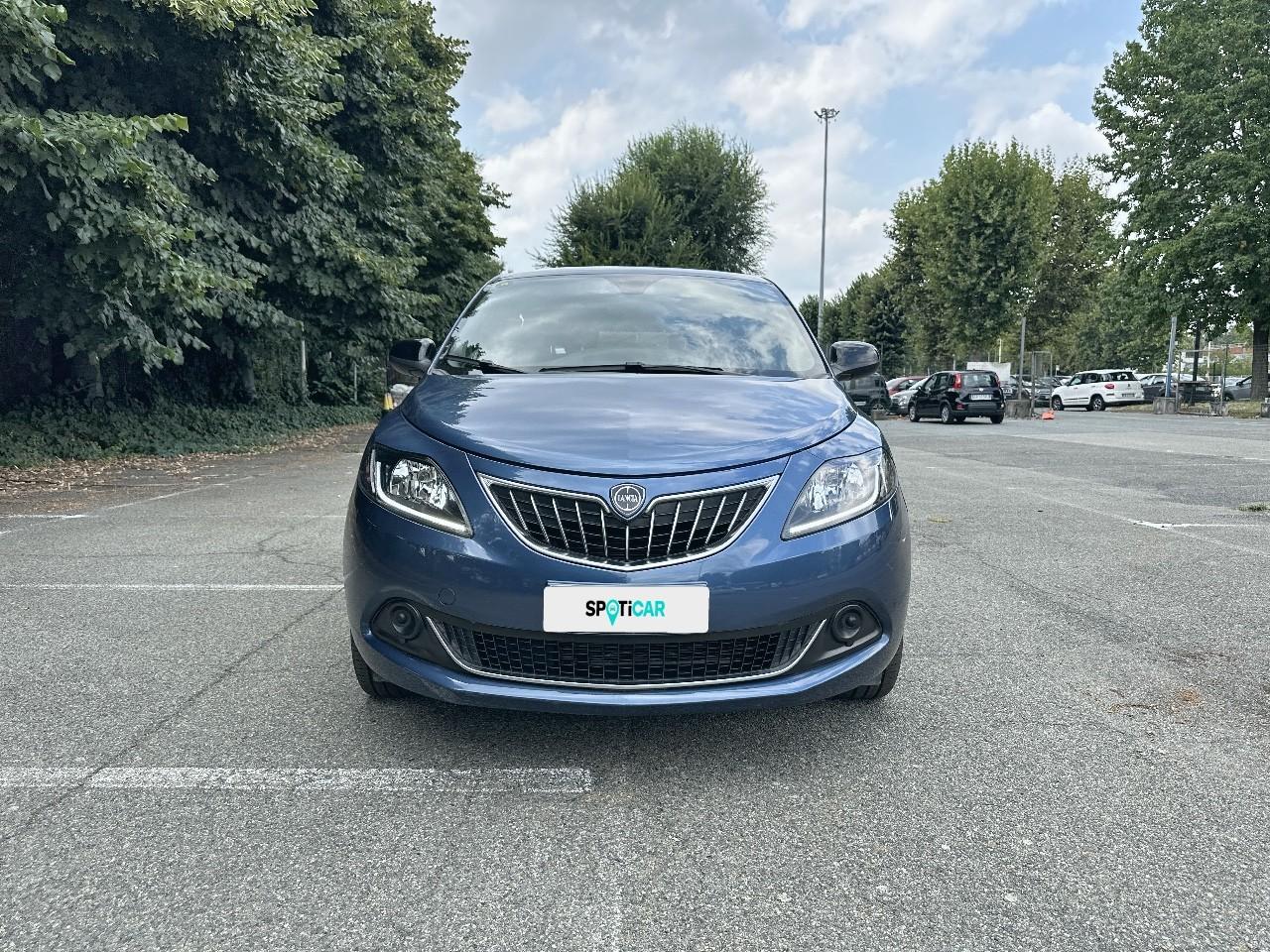 Lancia Lancia Ypsilon usata, con chiusura centralizzata a distanza