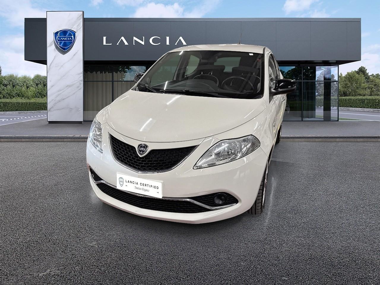 LANCIA LANCIA YPSILON Usato Bianco benzina 2016