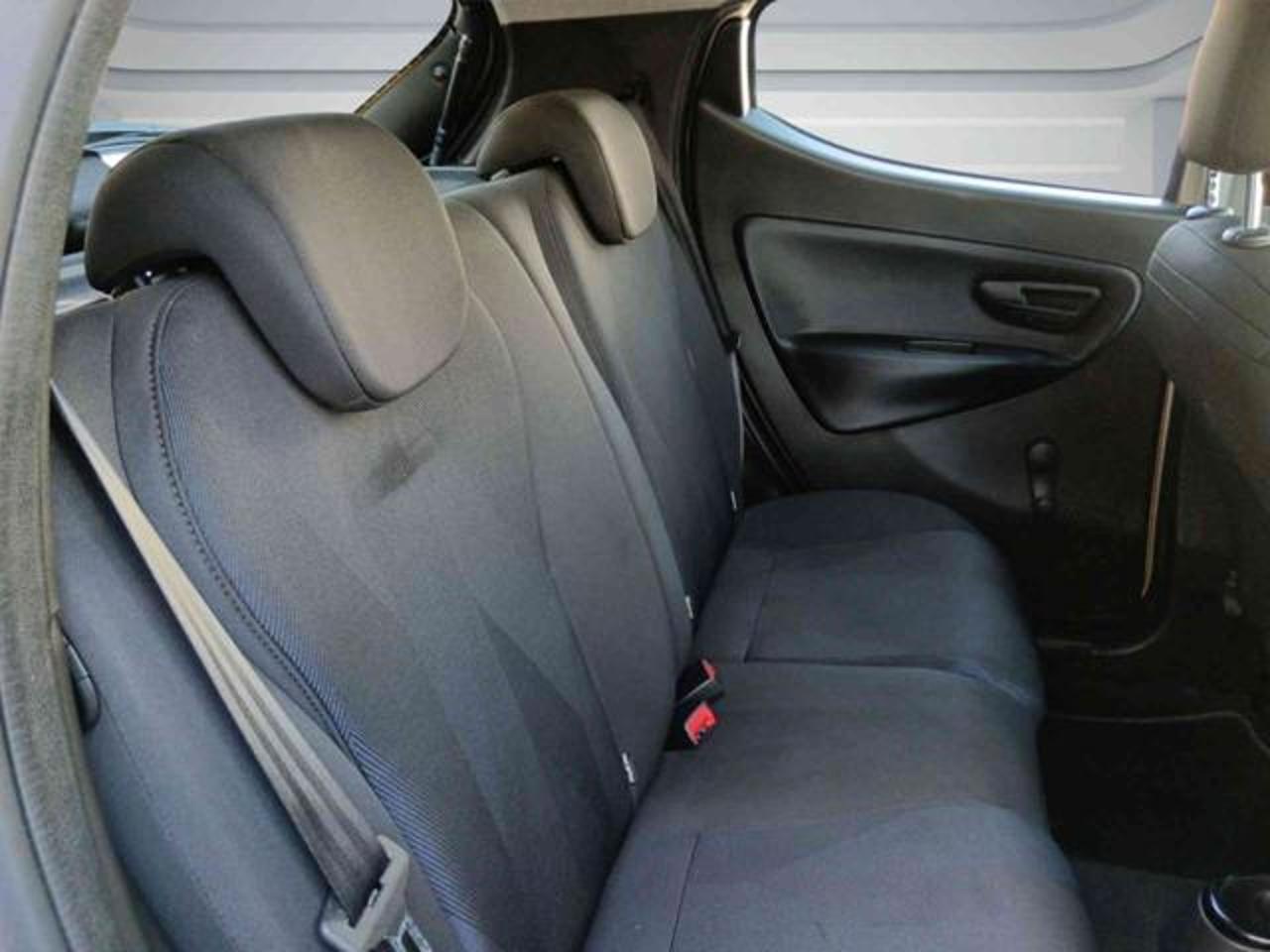 Lancia Lancia Ypsilon usata, con autoradio