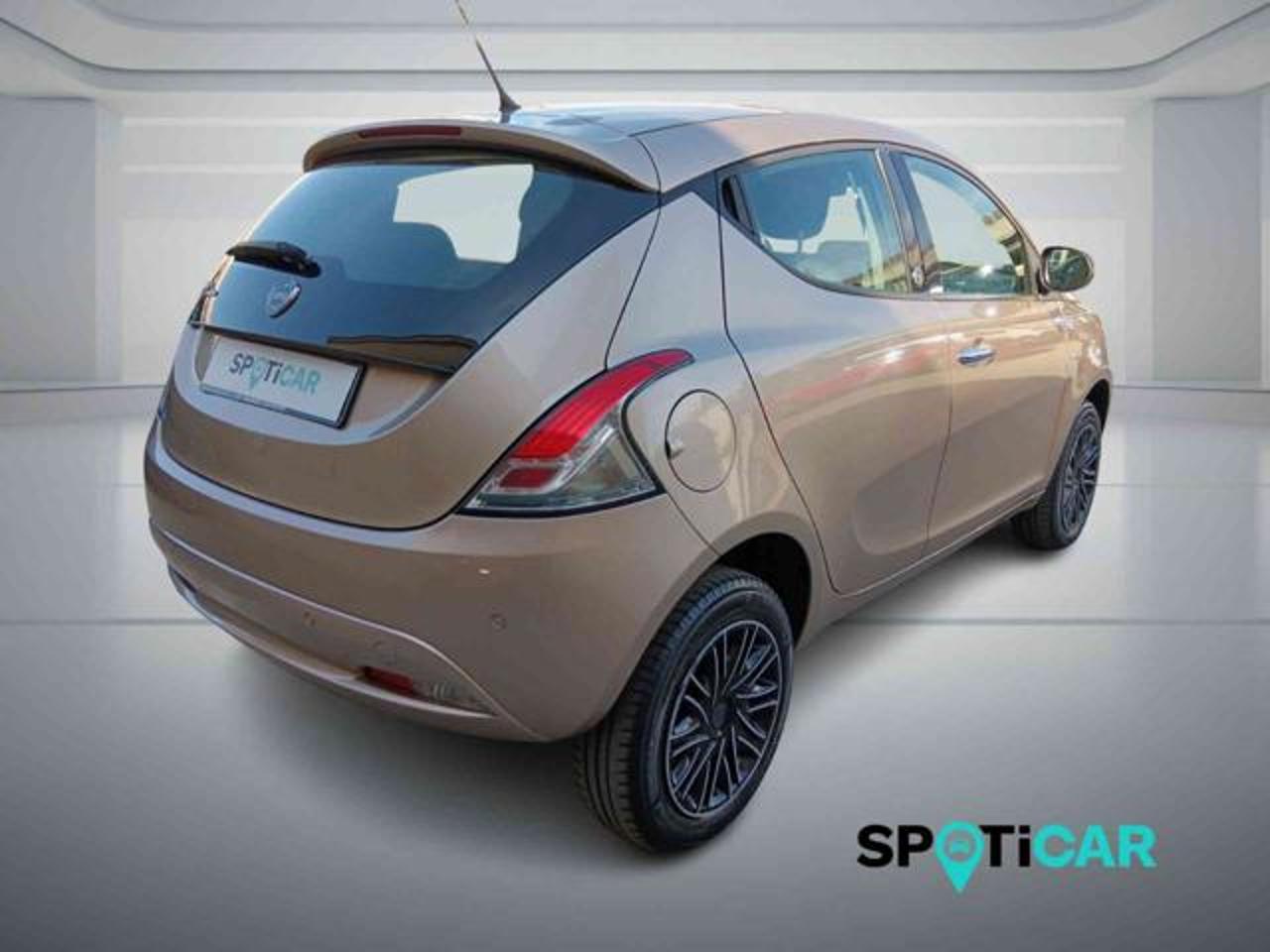 Lancia Lancia Ypsilon usata 16