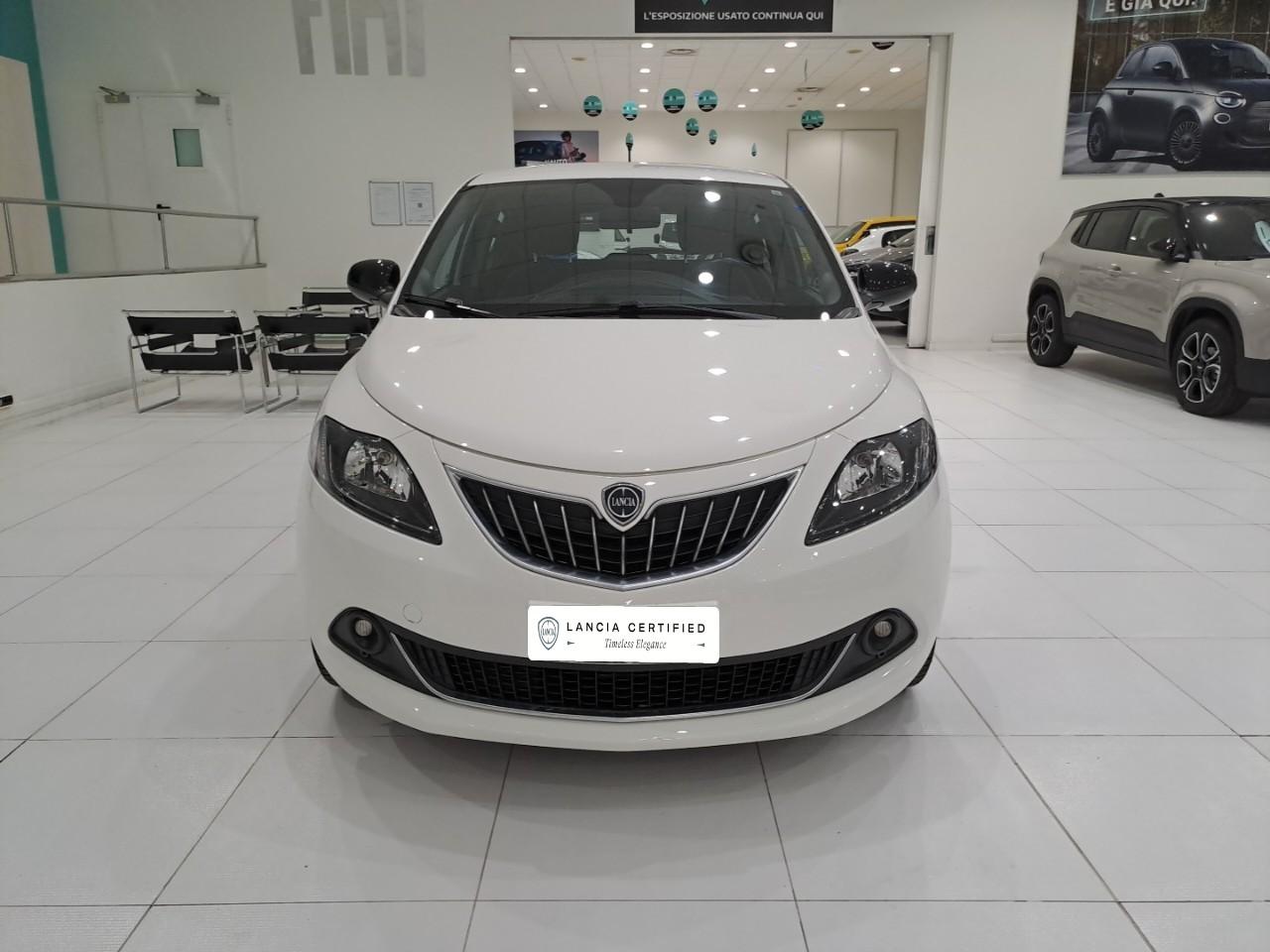 Lancia Lancia Ypsilon usata, con chiusura centralizzata a distanza