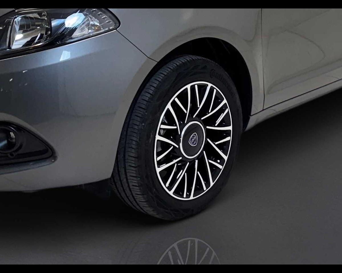 Lancia Lancia Ypsilon usata, con chiusura centralizzata