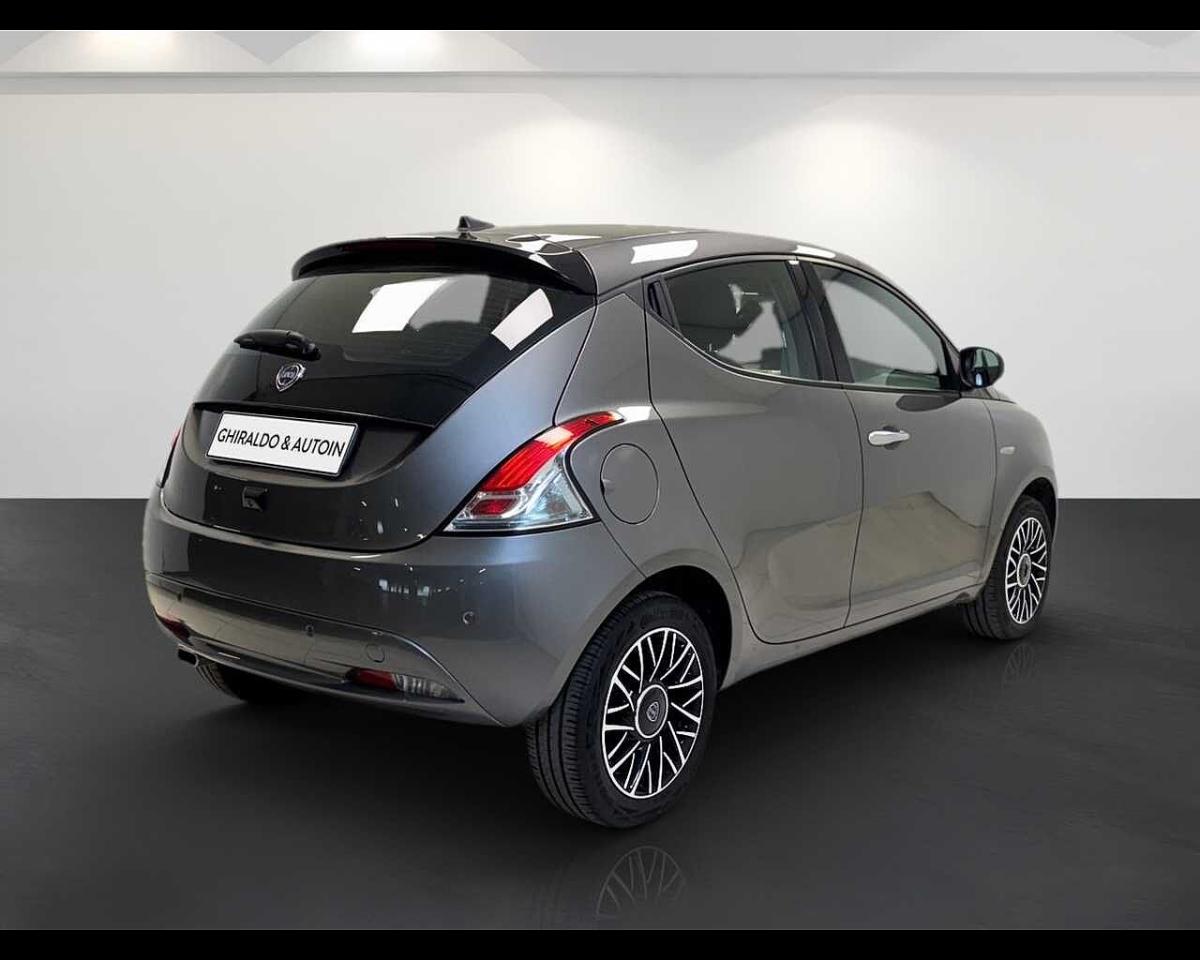 Lancia Lancia Ypsilon usata, con sensori parcheggio posteriori
