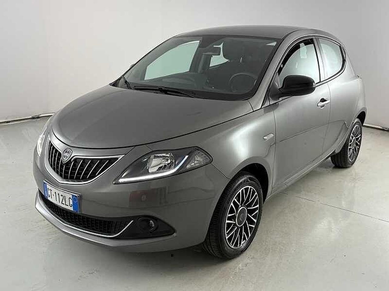 Lancia Lancia Ypsilon YPSILON 1.0 firefly hybrid Platino s&s 70cv