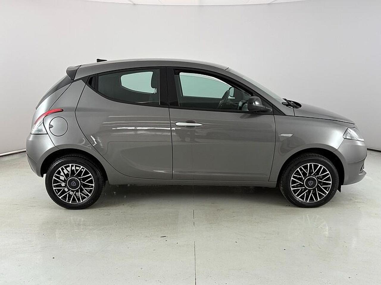 Lancia Lancia Ypsilon usata 21