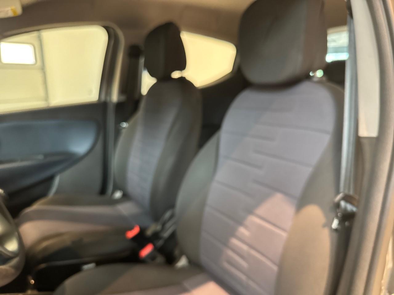 Lancia Lancia Ypsilon usata, con Conness.dispositivi est.intrattenimento include porta USB anteriore, 1, 0 e 0
