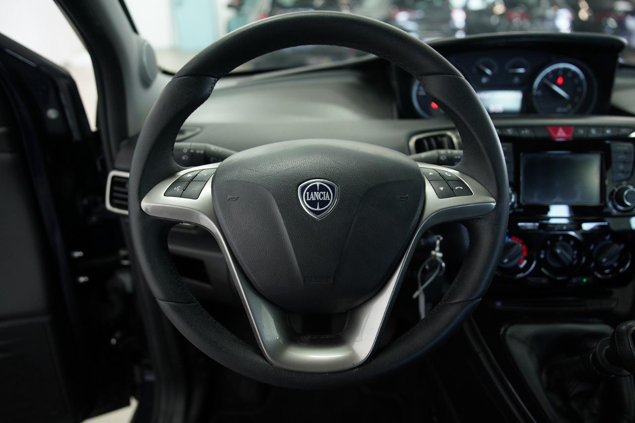 Lancia Lancia Ypsilon usata 1