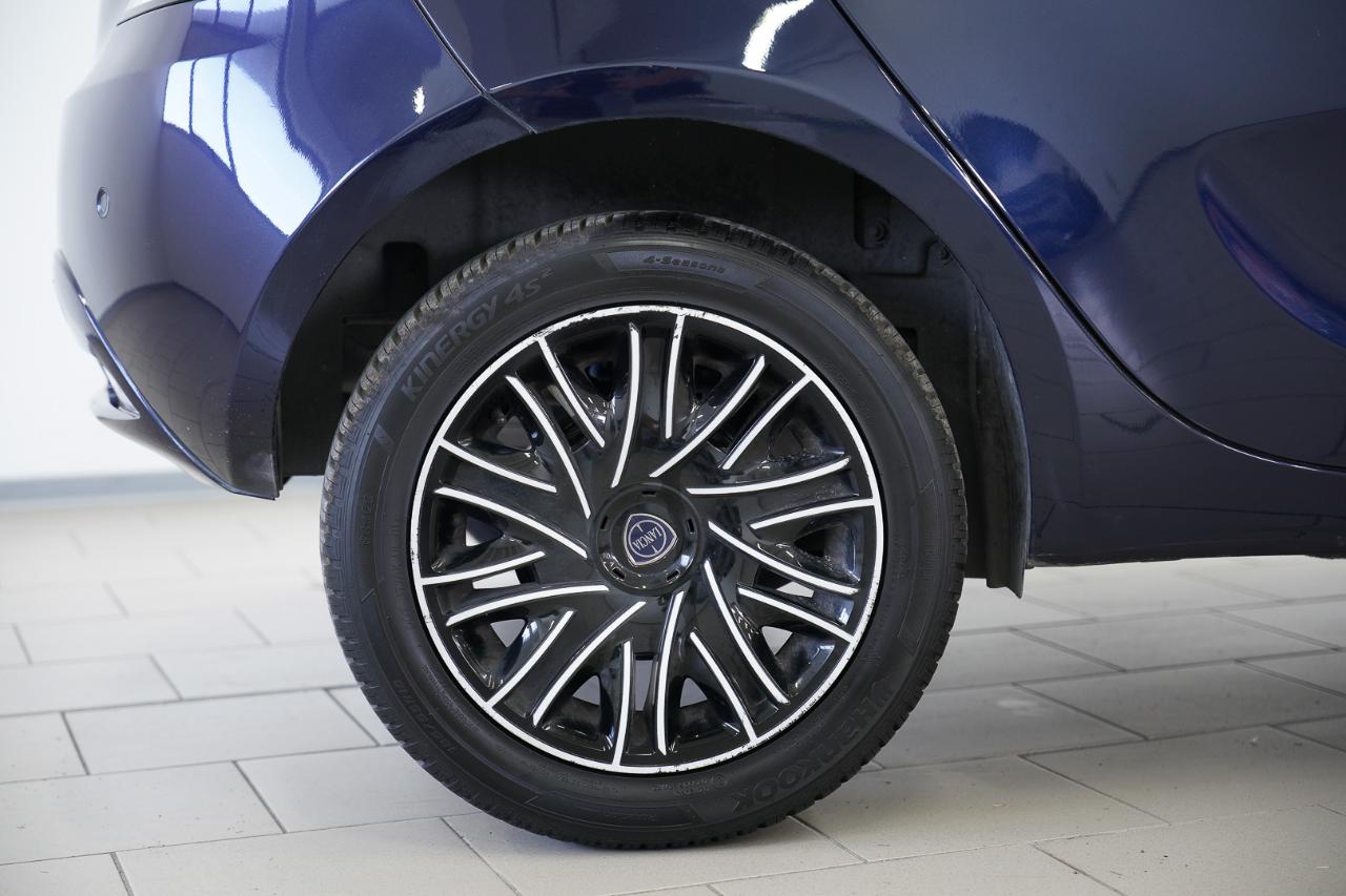 Lancia Lancia Ypsilon usata 18
