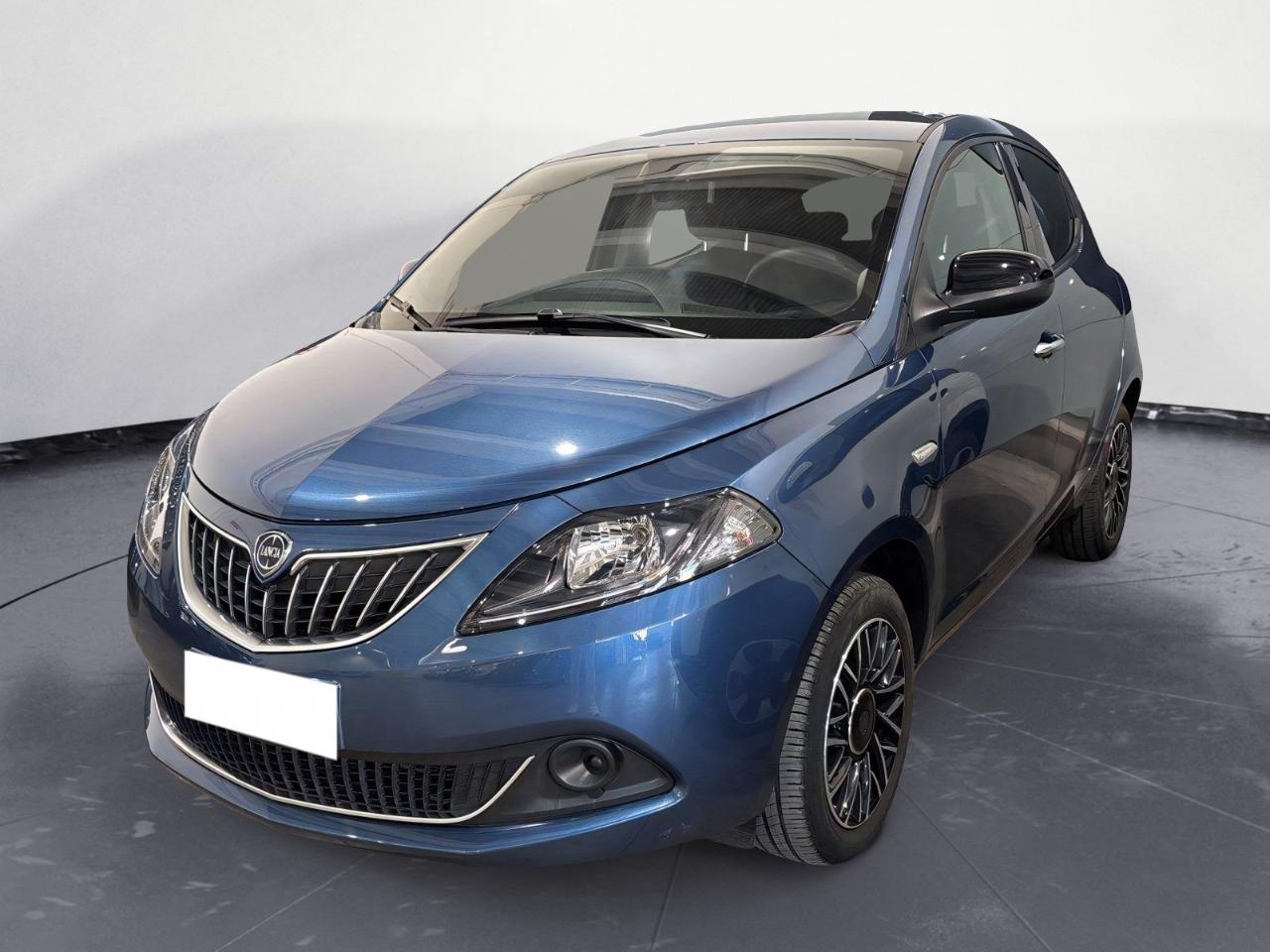 Lancia Lancia Ypsilon YPSILON LANCIA MY24 1,0 FIREFLY PLATINO 70 CV HYBRID START
