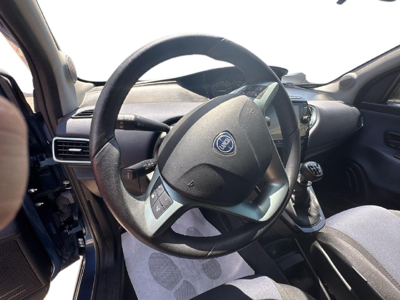 Lancia Lancia Ypsilon usata 10