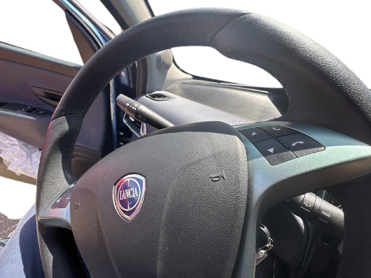 Lancia Lancia Ypsilon usata 12