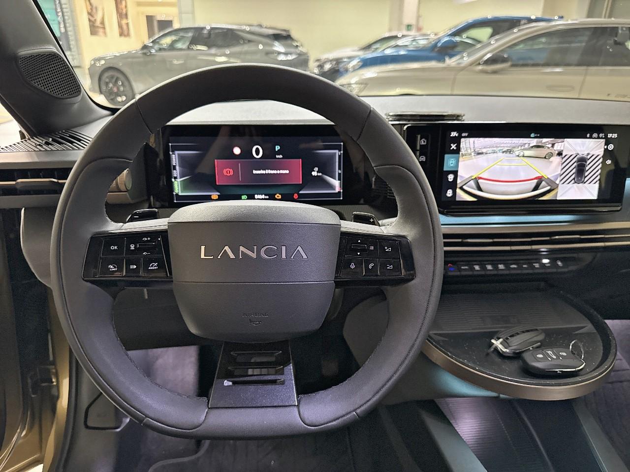 Lancia Lancia Ypsilon usata, con aggiornamenti via etere aggiornamenti ota