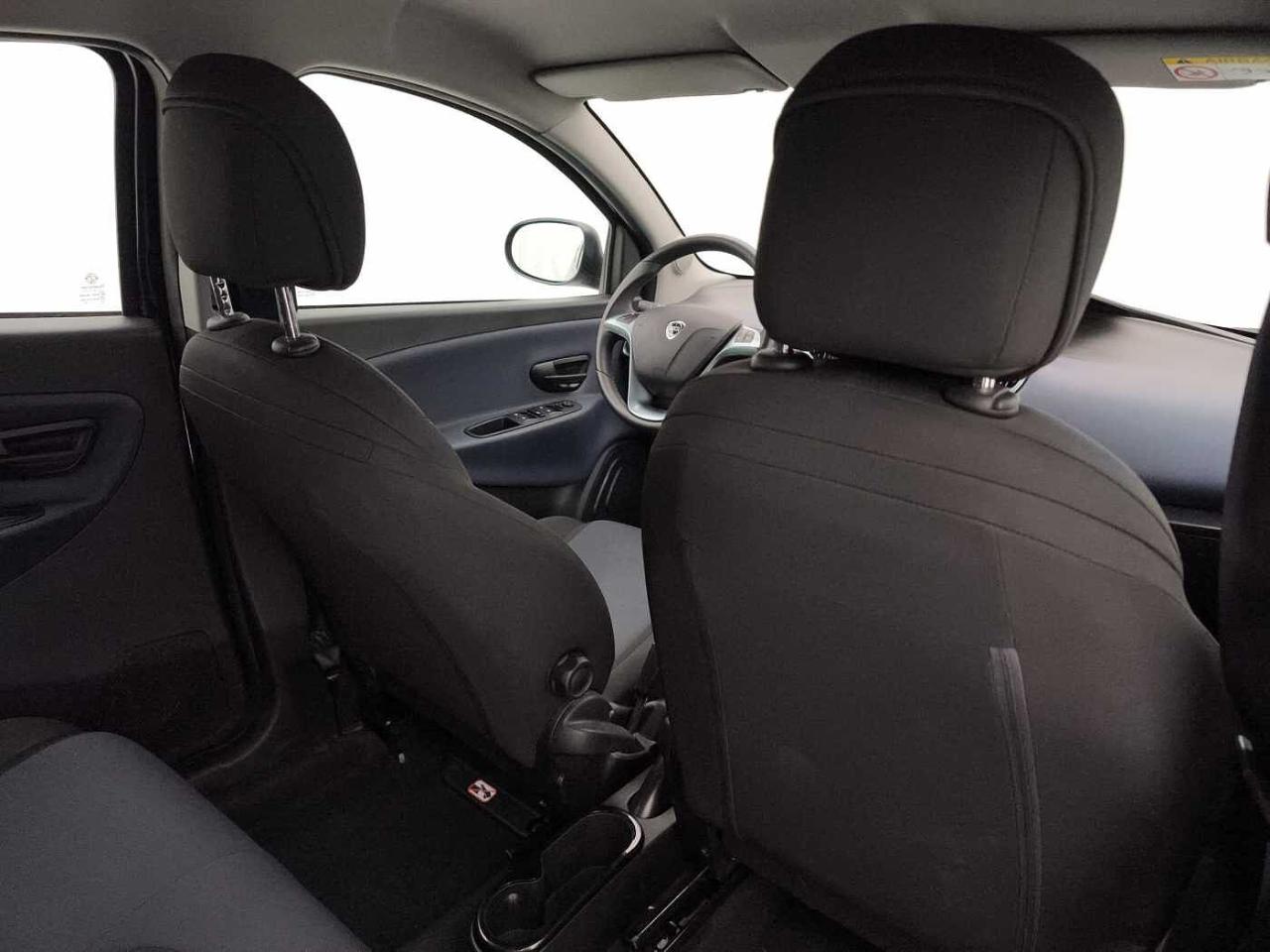 Lancia Lancia Ypsilon usata, con volante in pelle