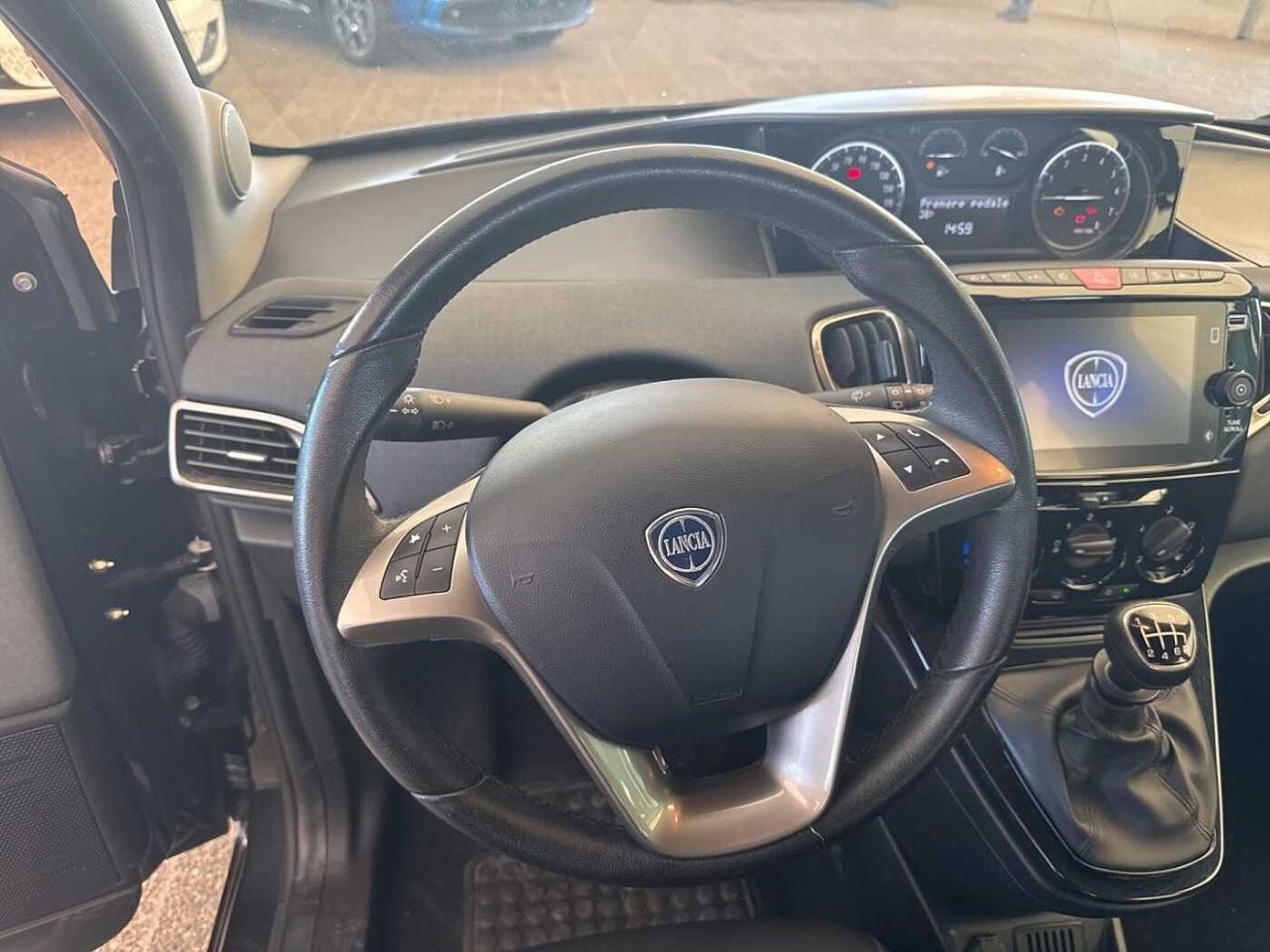 Lancia Lancia Ypsilon usata 1