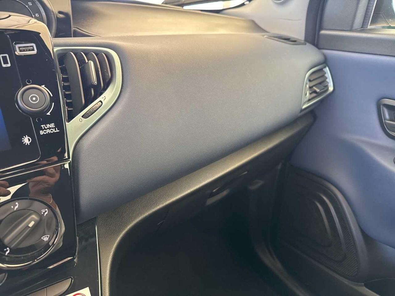 Lancia Lancia Ypsilon usata 10