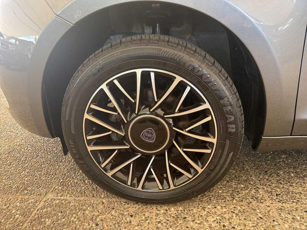 Lancia Lancia Ypsilon usata 15