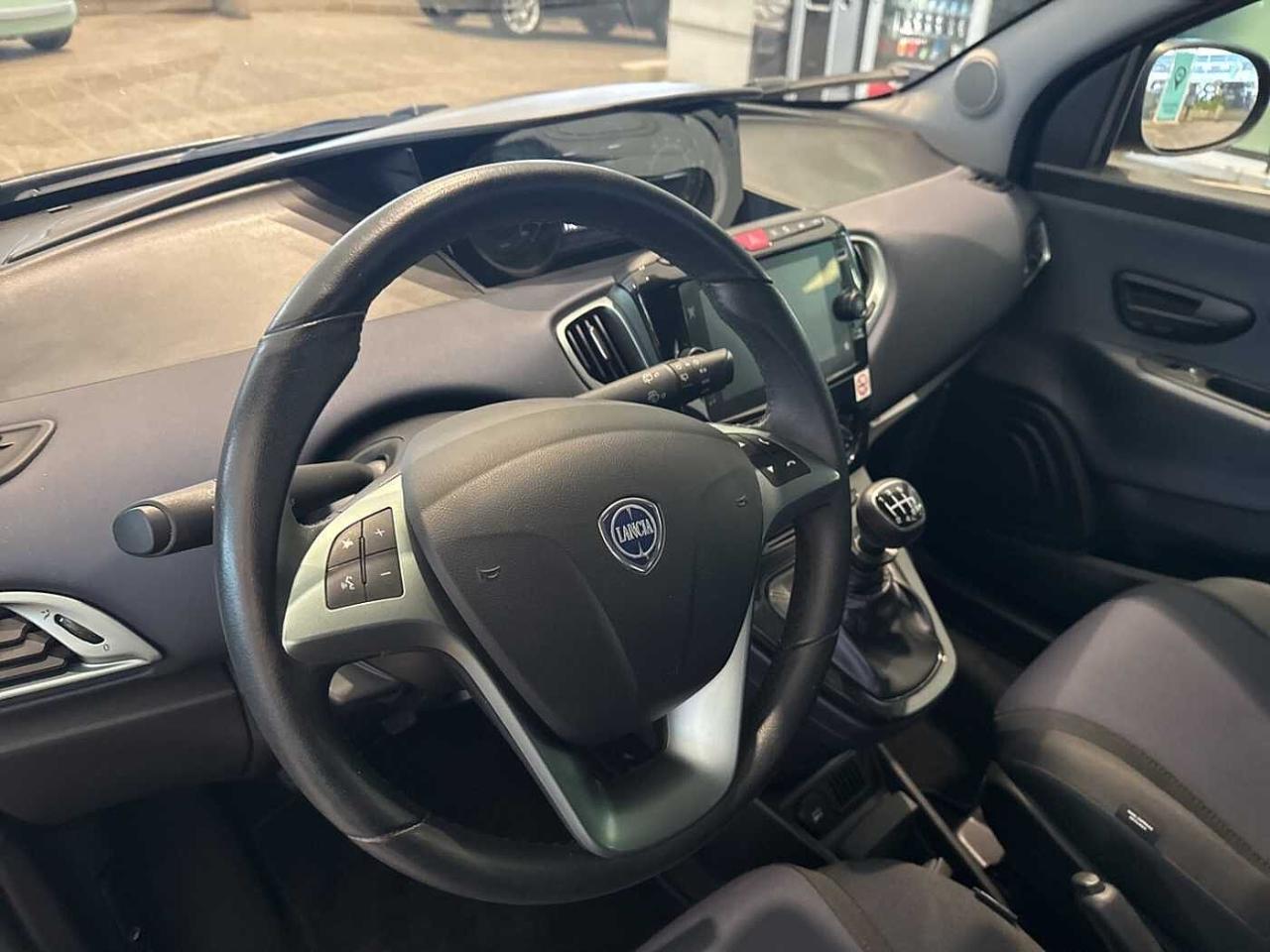 Lancia Lancia Ypsilon usata 23