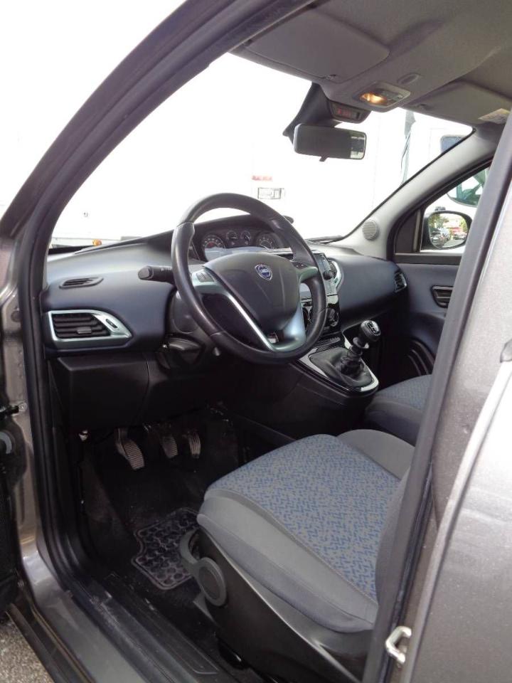 Lancia Lancia Ypsilon usata 21