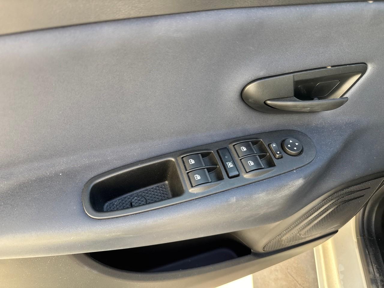 Lancia Lancia Ypsilon usata, con Tettuccio apribile