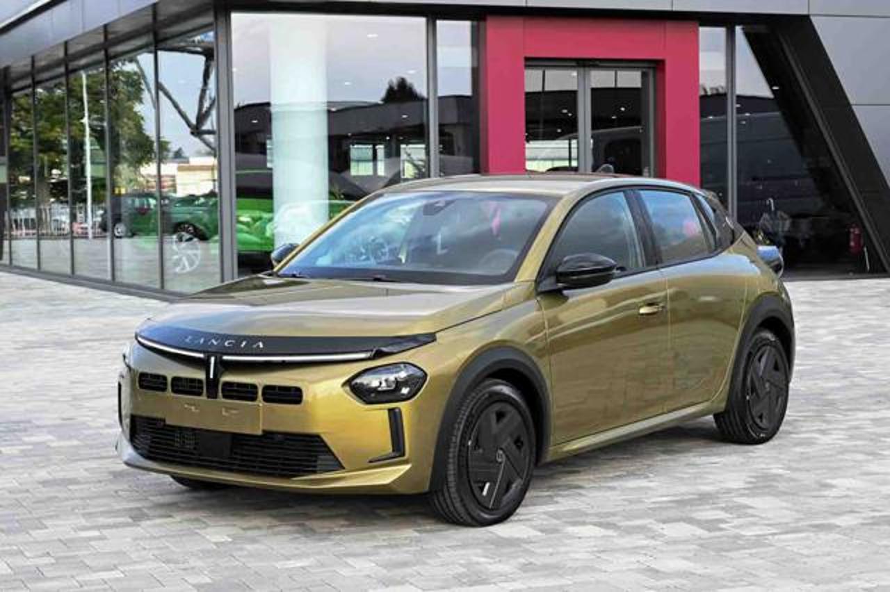 Lancia Lancia Ypsilon YPSILON 1.2 Hybrid 100cv