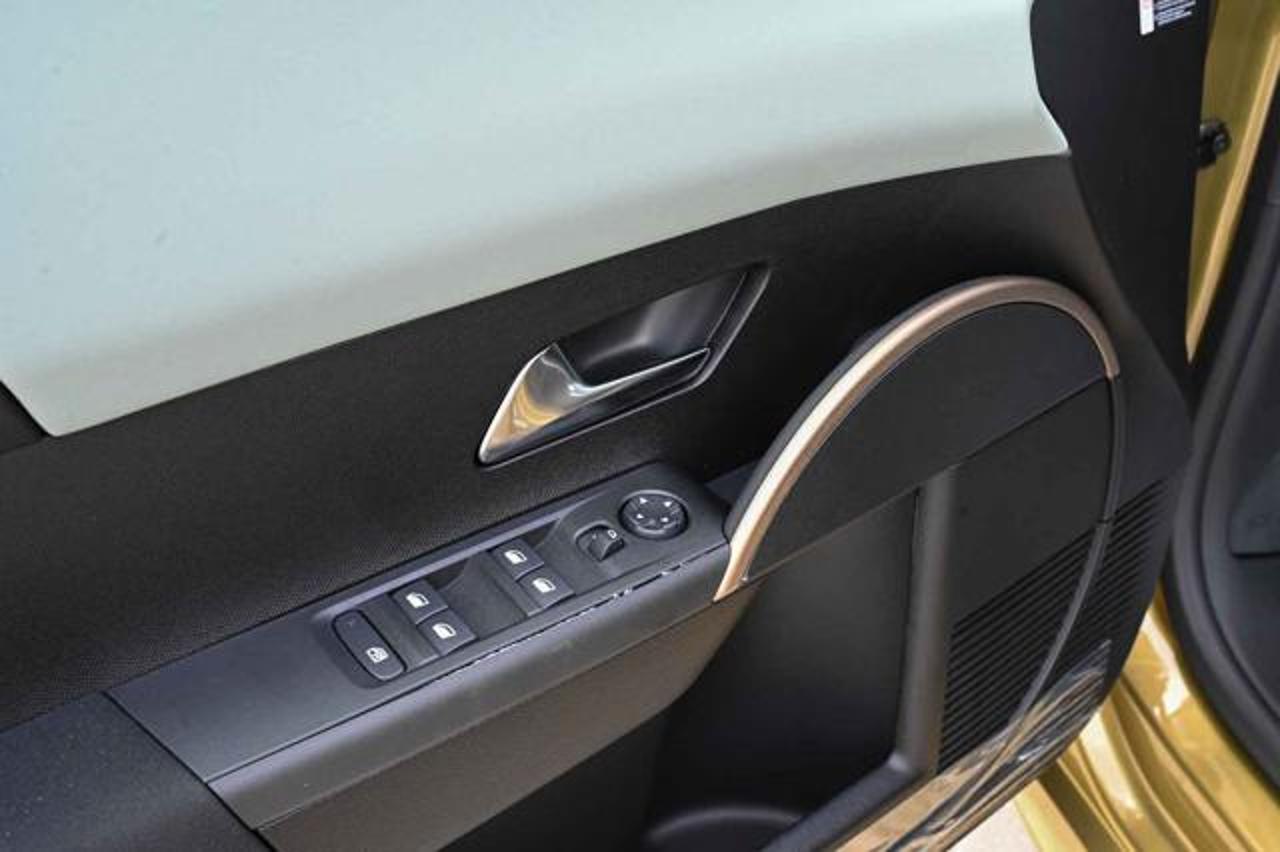 Lancia Lancia Ypsilon usata, con Rivestimento interno