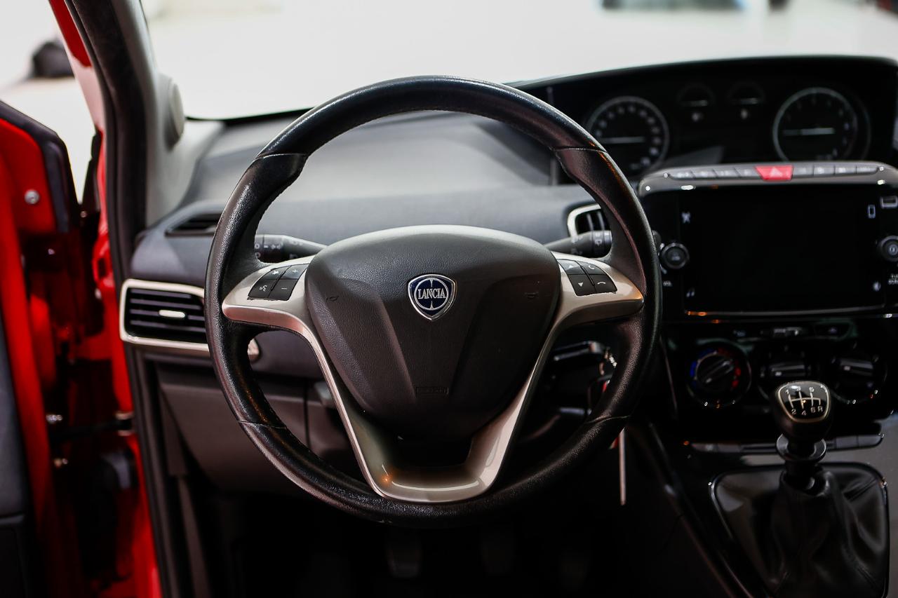 Lancia Lancia Ypsilon usata, con Caricabatterie di bordo da 22 kW