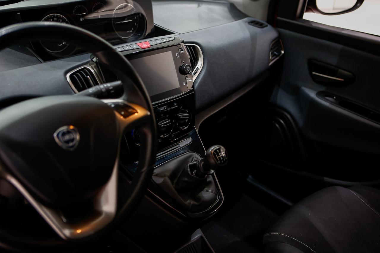 Lancia Lancia Ypsilon usata, con Tettuccio apribile