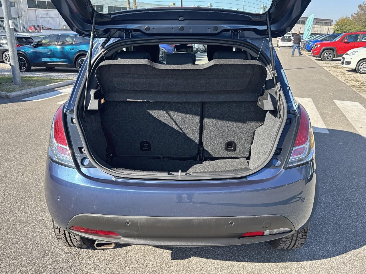 Lancia Lancia Ypsilon usata 16