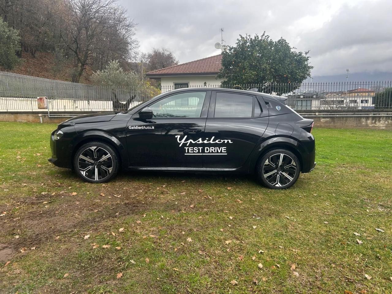 Lancia Lancia Ypsilon usata, con Caricabatterie di bordo da 11 kW