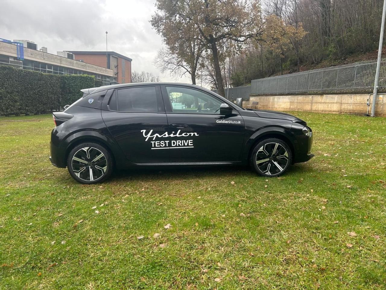 Lancia Lancia Ypsilon usata, con Caricabatterie di bordo da 22 kW