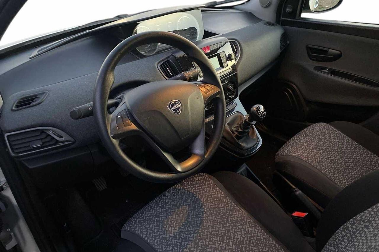 Lancia Lancia Ypsilon usata, con Caricabatterie di bordo da 22 kW