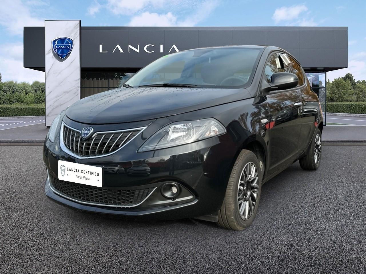 lancia ypsilon ypsilon 1.0 firefly 70cv hybrid gold plus usata