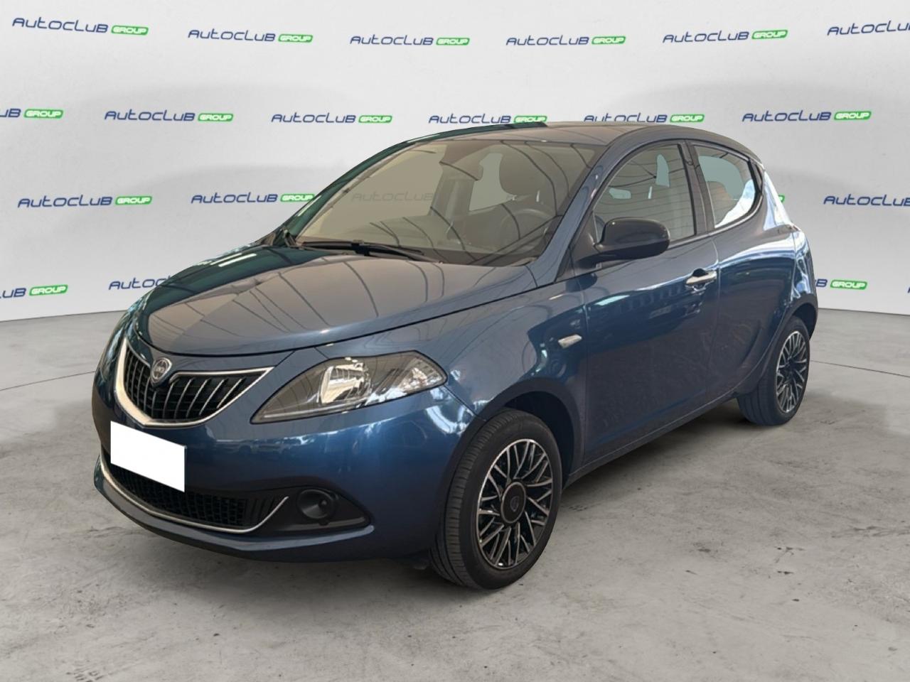 lancia ypsilon ypsilon iii 2021 1.0 firefly hybrid platino s and s 70cv usata