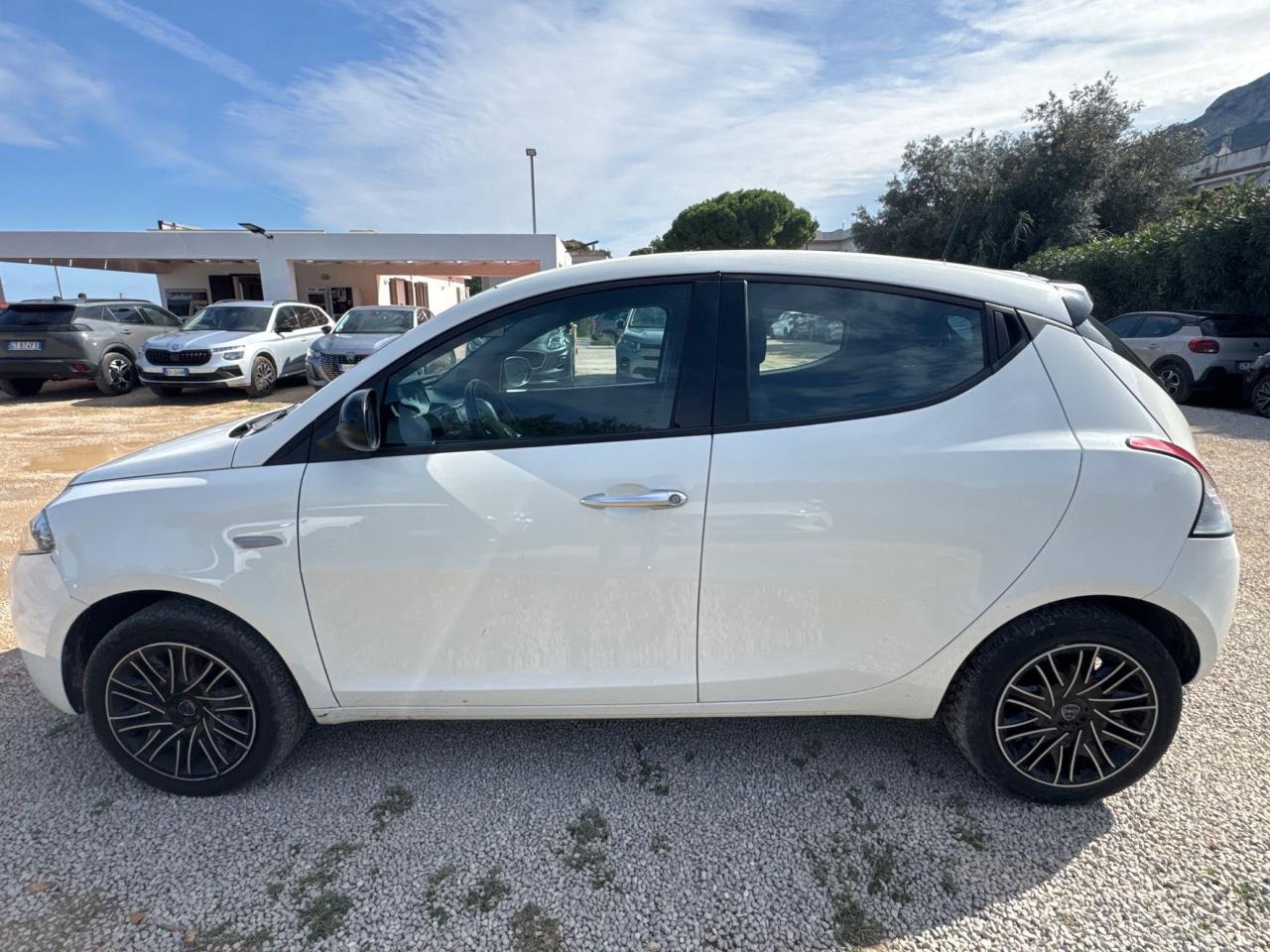 Lancia Lancia Ypsilon usata 3