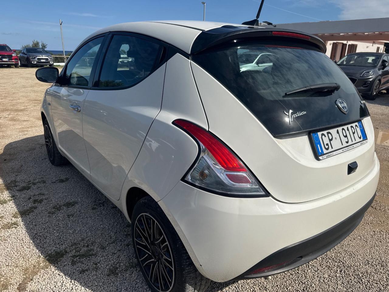 Lancia Lancia Ypsilon usata 15