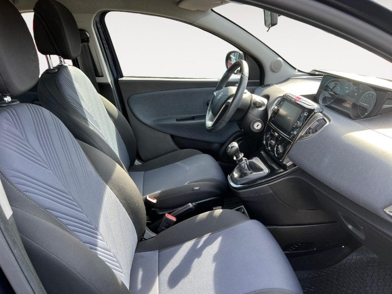 Lancia Lancia Ypsilon usata 13