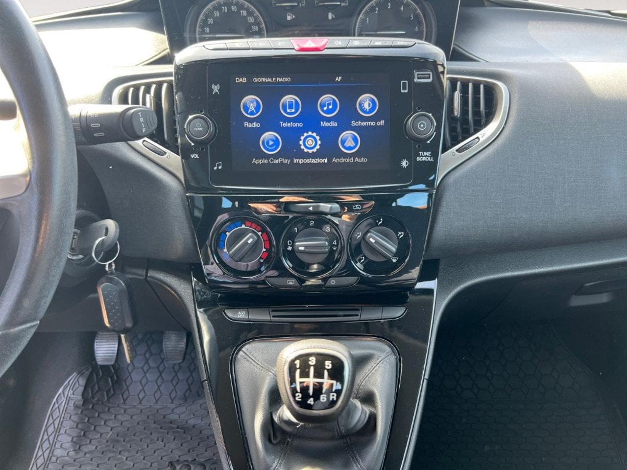 Lancia Lancia Ypsilon usata 14