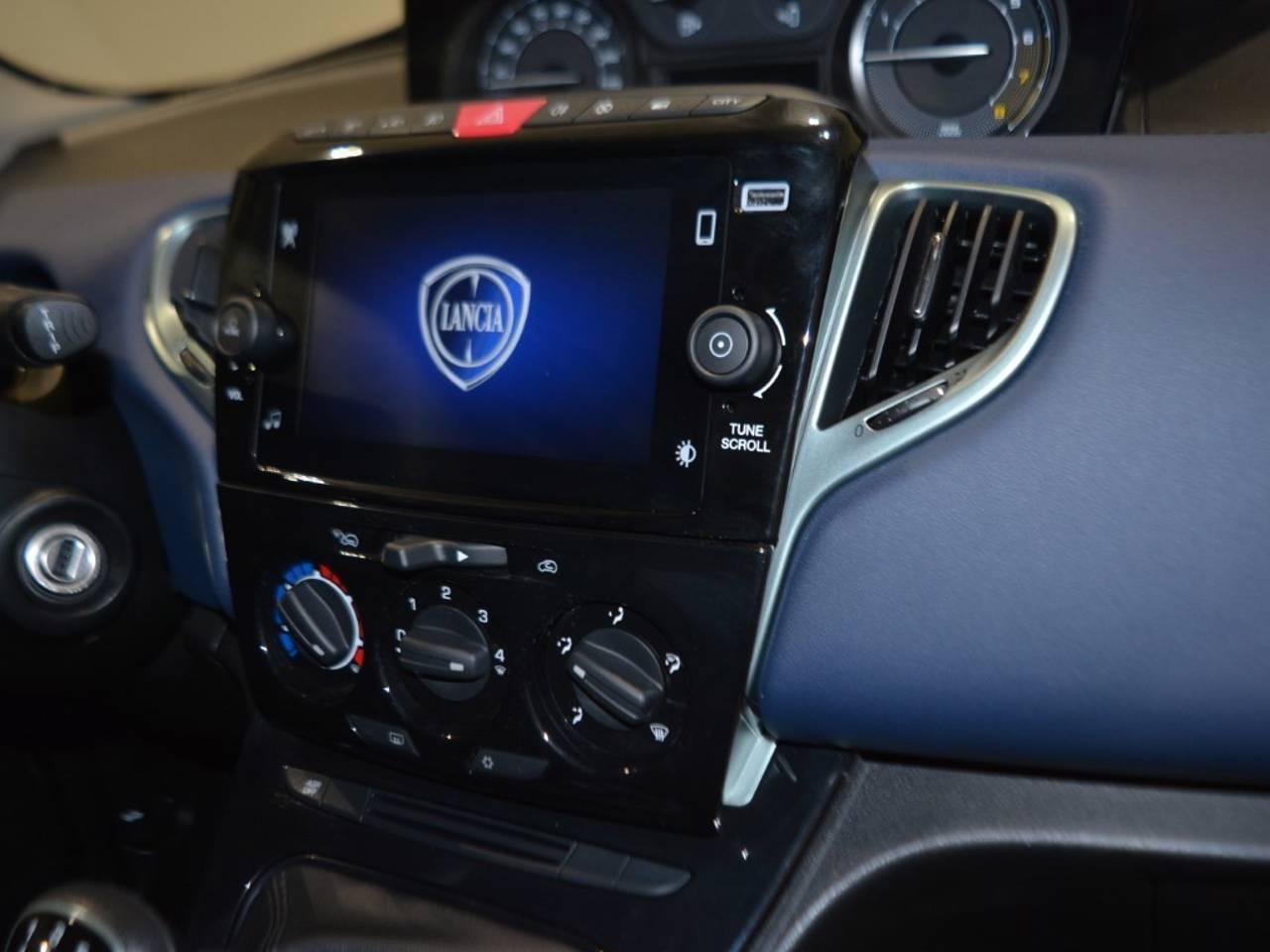 Lancia Lancia Ypsilon usata 1