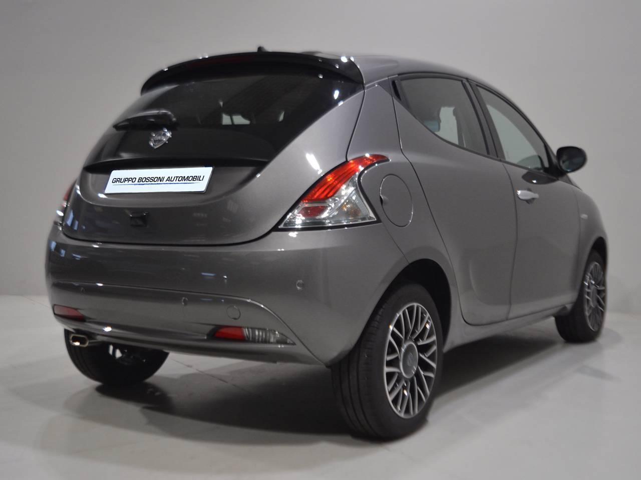 Lancia Lancia Ypsilon usata 17