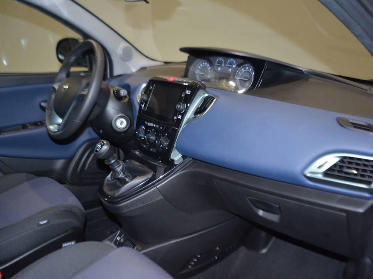 Lancia Lancia Ypsilon usata 22