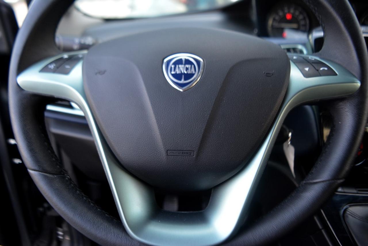 Lancia Lancia Ypsilon usata 23