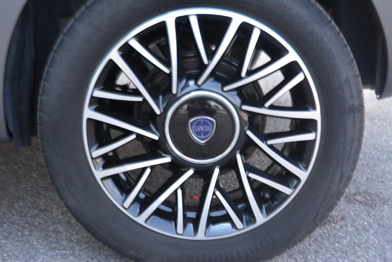 Lancia Lancia Ypsilon usata 8