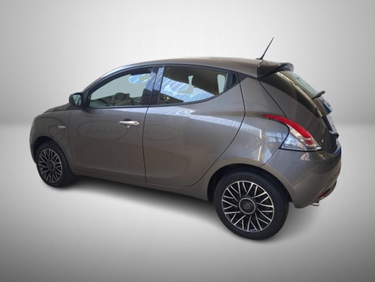 Lancia Lancia Ypsilon usata 2