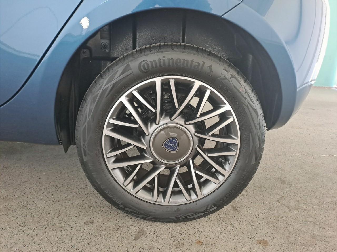 Lancia Lancia Ypsilon usata, con Isofix