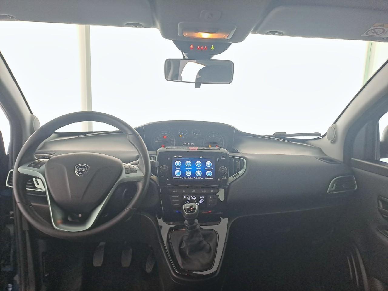 Lancia Lancia Ypsilon usata 18