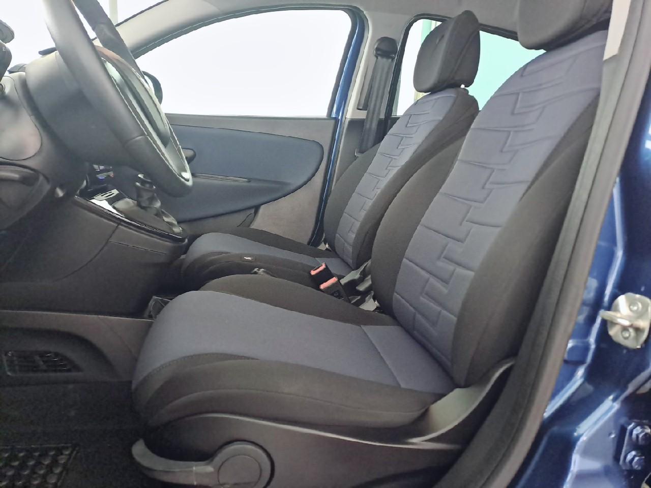 Lancia Lancia Ypsilon usata 19