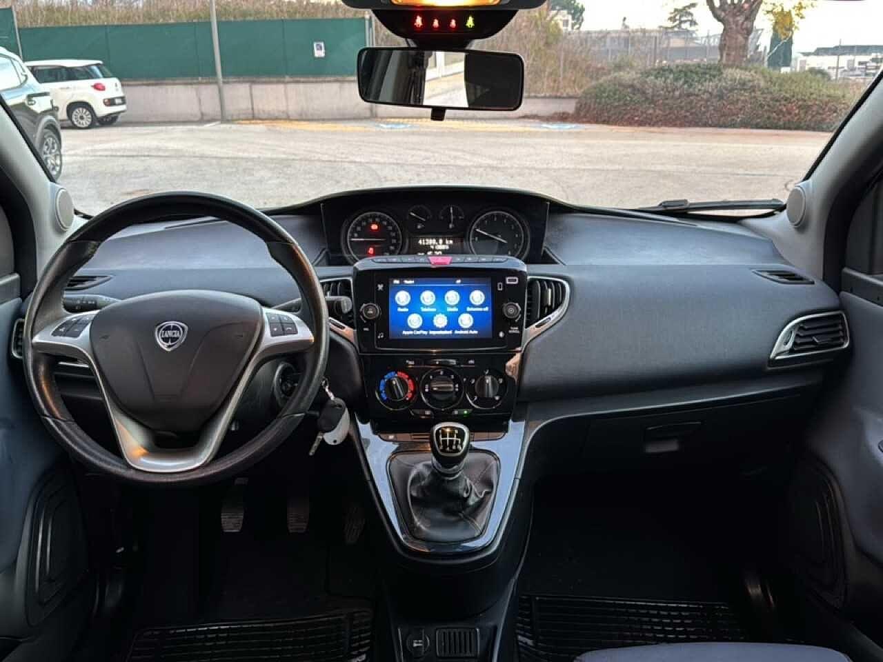 Lancia Lancia Ypsilon usata 23