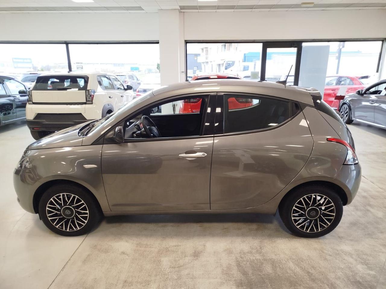 Lancia Lancia Ypsilon usata 14