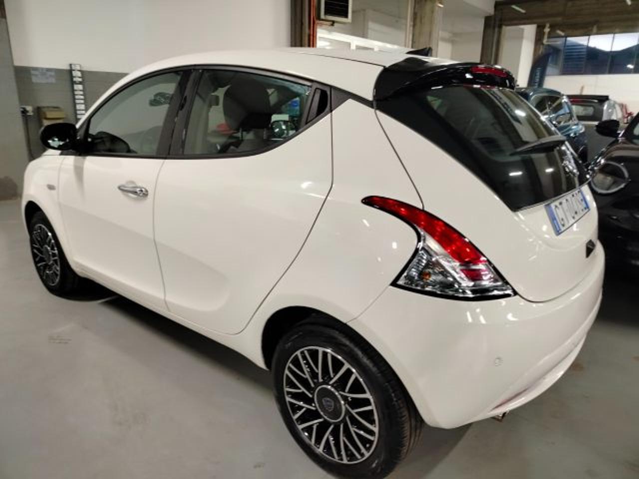 Lancia Lancia Ypsilon usata 1